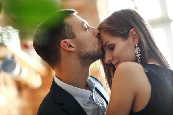 Which Dating Site is Best for Wealthy Singles?
